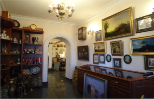 Antique Art Salon